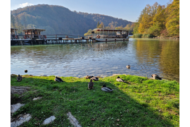 Поездка из Дубровника в Национальный парк Хорватии - Плитвицкие озёра. Комфортабельный автомобиль ( 1-4 чел.)