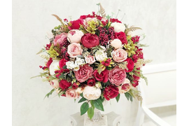 Премиум Композиции из искусственных цветов и растений в вазах