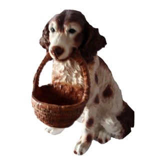 Фигура садовая  Собака с корзиной в зубах  H - 58 см артикул 2749