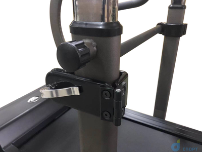 Дополнительный фронтальный поручень