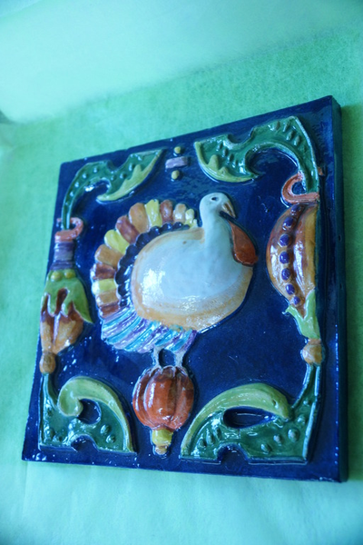 Индюк (фасадный изразец)