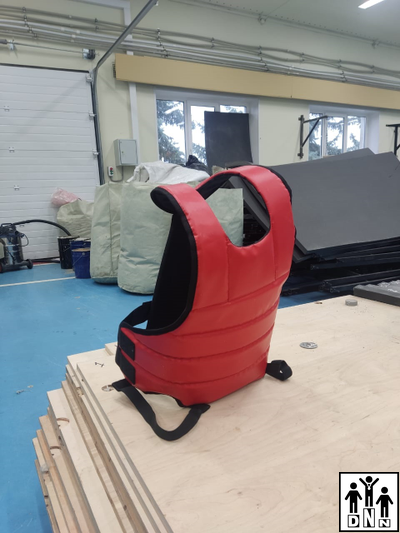 Жилет защитный для единоборств