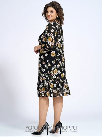 Черное шифоновое платье с желтыми розами