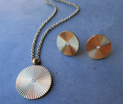 Серьги с кристаллом A&C цвет золото (Норвегия)