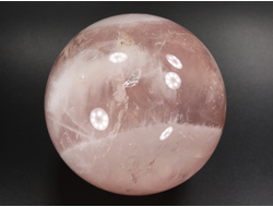 Шар Розовый кварц, Мадагаскар (75 мм, 587 г) №35381