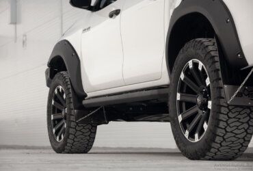 Пороги силовые BMS URBAN для Tayota Hilux 2015-2025 (2шт.)