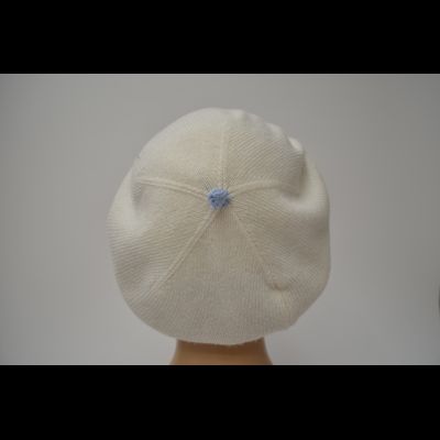 Vizio берет 1674 белый