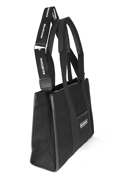 (АРТИКУЛ: 9133/01) СУМКА БОЛЬШАЯ, ТЕКСТИЛЬ, ЧЕРНАЯ С БЕЛЫМ ЛОГОТИПОМ, РУЧКИ И РЕМЕНЬ ЧЕРЕЗ ПЛЕЧО