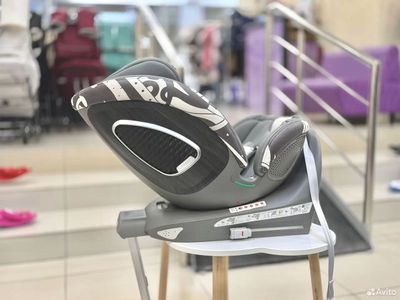 Автокресло Luxmom S360 (Isofix, 0-36 кг, 0-12 лет, с подогревом) Серый