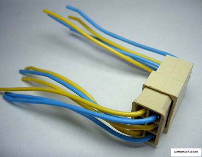 Разъем 6-ти контактный (цена за 1 шт.)