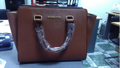 Сумка Michael Michael Kors темно-бежевая