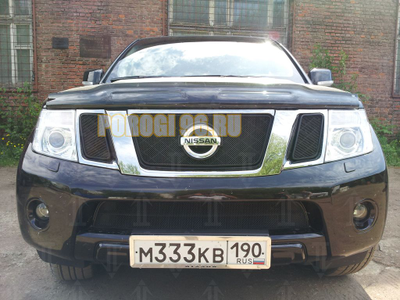 Защита радиатора Nissan Pathfinder (NAVARA) (2011-2012) black верх