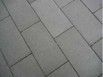 Кирпич (Н=10 см с фаской/без фаски) В22,5 (М300)