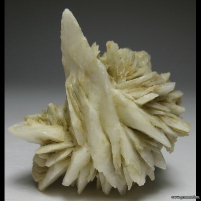 Кальцит псевдоморфоза по глаубериту. Camp Verde. Arizona. USA . 44*37*25мм