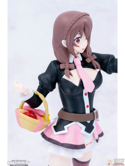 Фигурка Юн-юн (Yunyun)