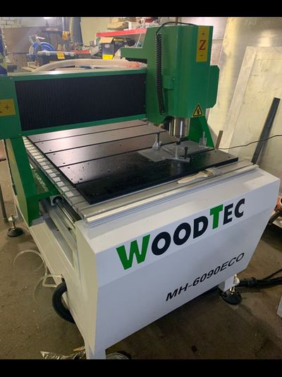 Фрезерно-гравировальный станок с ЧПУ WoodTec MH 6090 1,5 ECO