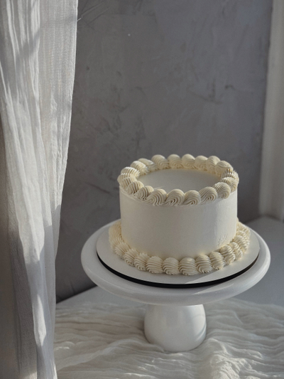 Торт без декора