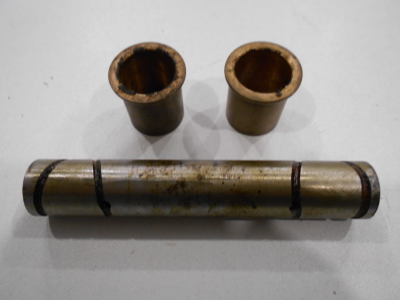 Ось заднего маятника Ява 555