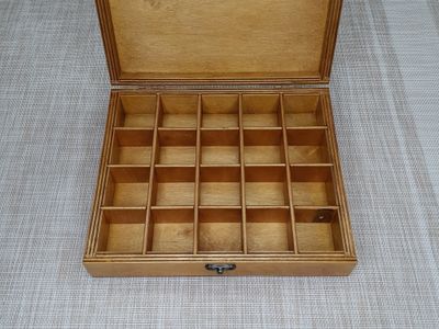 Коробка 20 ячеек, для коллекции камней, цвет &quot;Клен&quot; (24*20*5 см, 800 г) №24323