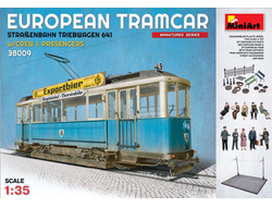 Сборная модель: (Miniart 38009)  Набор для диорамы "Европейский трамвай с экипажем и пассажирами"