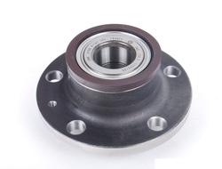 Ступица в сборе с подшипником задняя