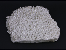 Кварц молочный, крупная эстетичная щетка блестящих кристаллов, Дальнегорск (170*160*25 мм, 969 г) №16178