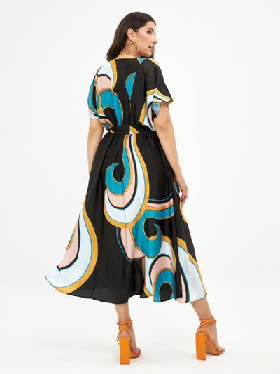 Нарядное платье с поясом