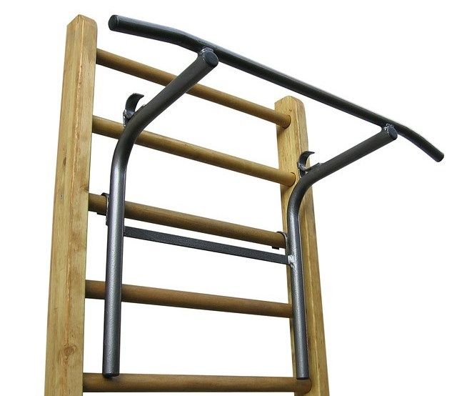 Турник навесной на шведскую стенку