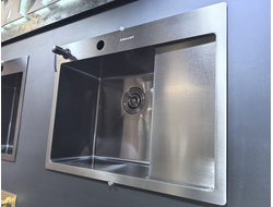 Мойка из нержавеющей  стали 65х48/L BL  ЧЕРНАЯ  Amalet *