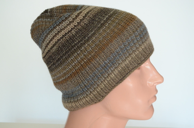 muzhskaya-shapka-vizio-110-cy-orekhovaya-italyanskaya