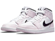 женские кроссовки Nike Air Jordan 1 Womens Mid 'Barely Rose' BQ6472-500 брендовая обувь