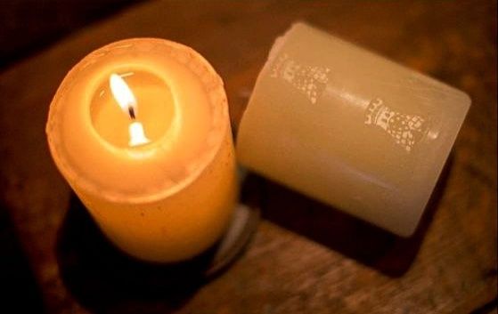 интерьерные свечи для отеля с логотипом башни