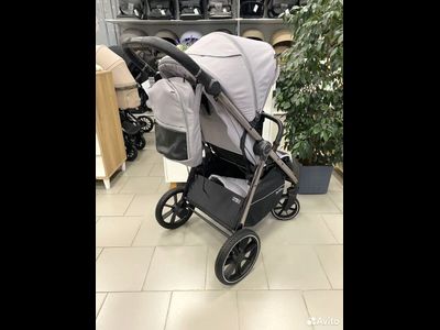 Детская коляска LUXMOM H18 Серый