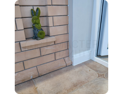 Плинтус ХДФ Dollken Cubu Hamburg Style 100мм Х 2,5 м 5012 Белый в интерьере 7