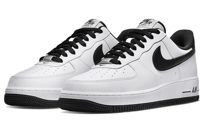 Кроссовки Nike Air Force 1 Low 07 черно-белые фото