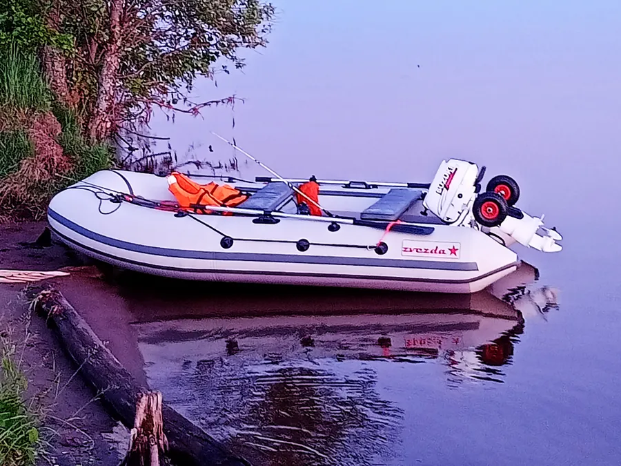 Zvezda 360 Китобой