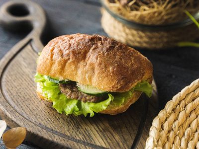 Панини  со шницелем (135 г)