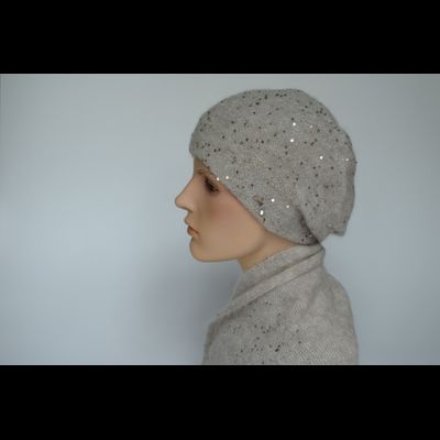 Vizio берет 1042 Италия бежевый