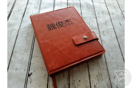 кожаный ежедневник в мягкой обложке с лазерной  гравировкой