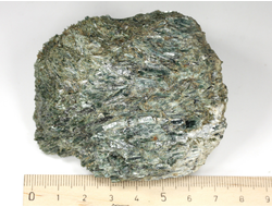 Актинолит, Россия, Северный Кавказ, КЧР, река Большой Блыб (72*67*44 мм, 286 г) №29632