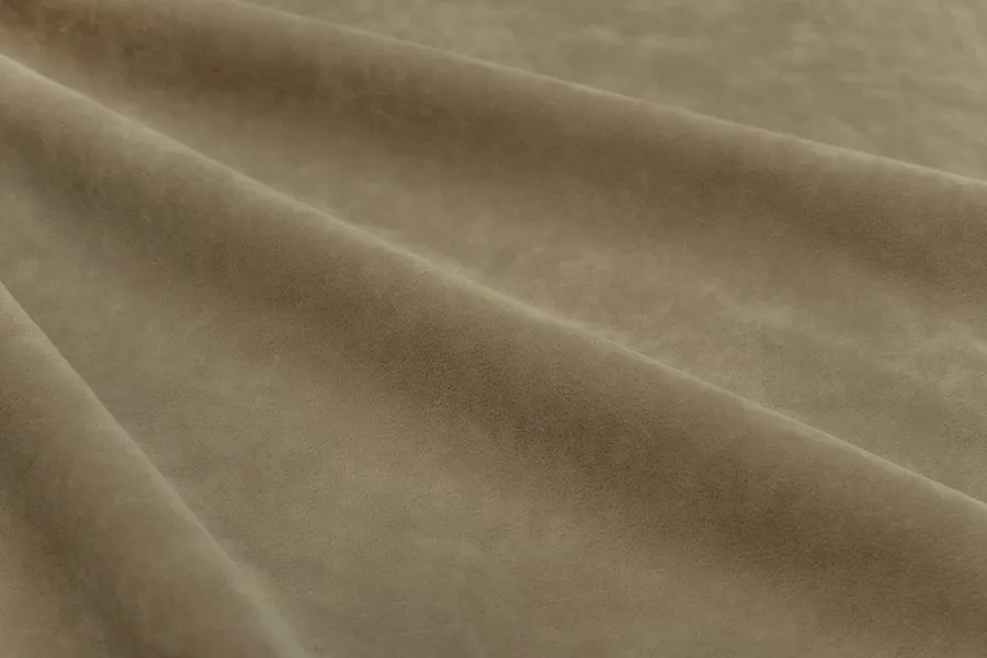 (РАМ) Флок "Хаски" (Haski) - cappuchino.
Состав: основа 85 % поллиэстр, 15% коттон, ворс 100 % нейлон.
Плотность: 299 г/кв.м.
Устойчивость к истиранию: 60 000 циклов.
Ширина: 140 см ± 2 см.
Внимание! Цвет материала может быть искажен настройками монитора.