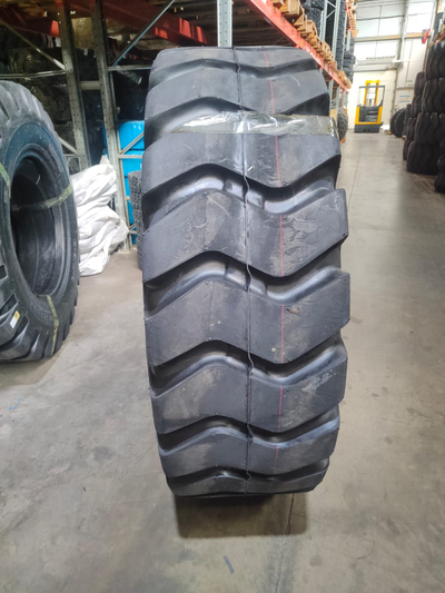 Шинокомплект HUAYI 15.5-25 20PR E-3