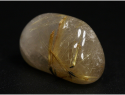 Кварц с рутилом (рутиловый), галтовка, Бразилия (23*15*12 мм, 7,6 г) №35190