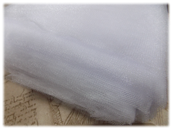 Фатин средний белый 1.5 м