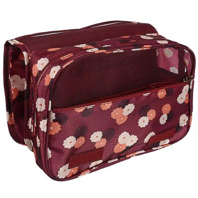 Косметичка дорожная с крючком