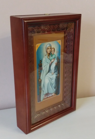 Дарующая (Богородица). Рукописная икона Божией Матери формата 13х25см в киоте.