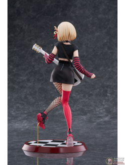 Фигурка 1/7 Тисато Нисикиги (Chisato Nishikigi Band ver.)