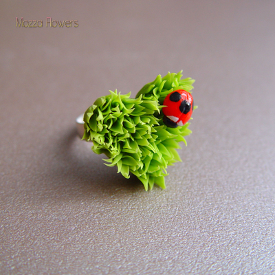 Кольцо "Травяное сердечко".