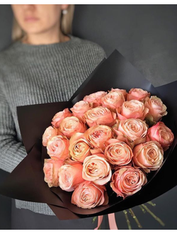 Букет Пионовидных роз Кахала