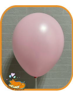 Шарики под потолок розового цвета